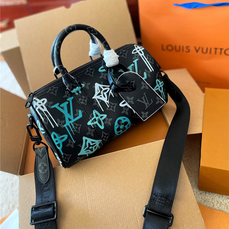 ルイ ヴィトン キーポル コピー メンズ バッグ ブランド ヴィトン ハンドバッグ モノグラム クロス ボディ バッグ ハイ ブランド ショルダー オシャレ 男女兼用