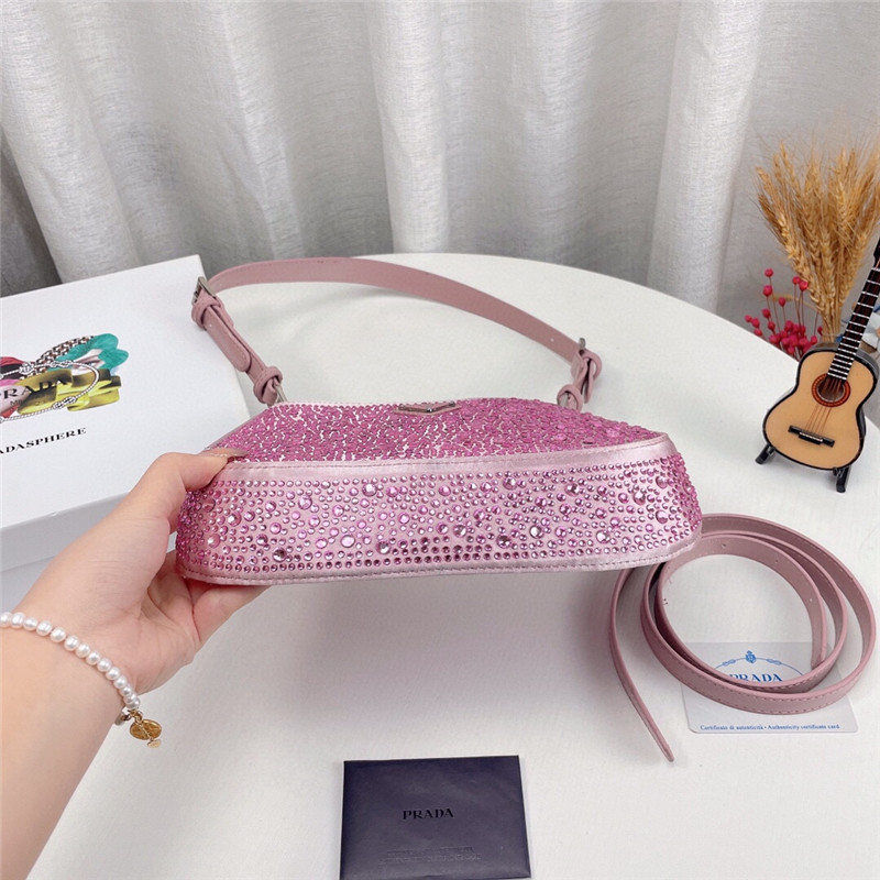 プラダ クレオ クリスタル サテン バッグ PRADA キラキラ バッグ パーティー 宴会 ショルダーバッグ ブランドコピー カバン おしゃれ 女性
