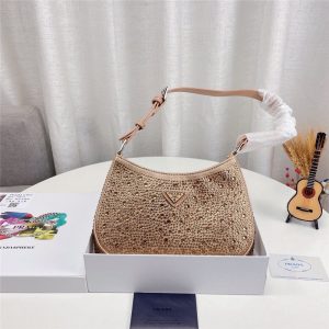 プラダ クレオ クリスタル サテン バッグ PRADA キラキラ バッグ パーティー 宴会 ショルダーバッグ ブランドコピー カバン おしゃれ 女性 プラダ クレオ クリスタル サテン バッグ PRADA キラキラ バッグ パーティー 宴会 ショルダーバッグ ブランドコピー カバン おしゃれ 女性