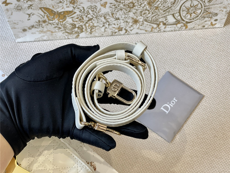 レディ D-JOY バッグ dior ショルダー バッグ ミニ ディオール バッグ 激安 コピー ハイ ブランド ポシェット 横型 可愛い 女性 レディ D-JOY バッグ dior ショルダー バッグ ミニ ディオール バッグ 激安 コピー ハイ ブランド ポシェット 横型 可愛い 女性