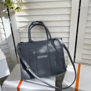 バレンシアガ ハード ウェア トート balenciagaコピー2way トート バッグ メンズ レディース おしゃれ 通勤 カバン 2way カジュアル ショルダー バッグ バレンシアガ ハード ウェア トート balenciagaコピー2way トート バッグ メンズ レディース おしゃれ 通勤 カバン 2way カジュアル ショルダー バッグ