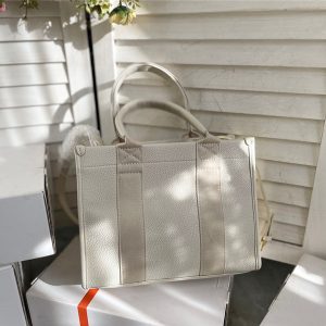 バレンシアガ ハード ウェア トート balenciagaコピー2way トート バッグ メンズ レディース おしゃれ 通勤 カバン 2way カジュアル ショルダー バッグ バレンシアガ ハード ウェア トート balenciagaコピー2way トート バッグ メンズ レディース おしゃれ 通勤 カバン 2way カジュアル ショルダー バッグ