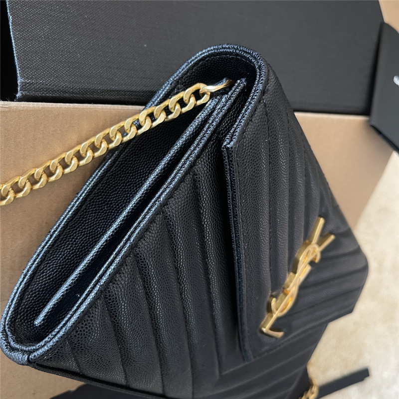 サンローラン バッグ 30代 40 代 ショルダー バッグ 斜 めがけ ハイ ブランド ysl キルティング チェーン バッグ 偽物 本当に届く