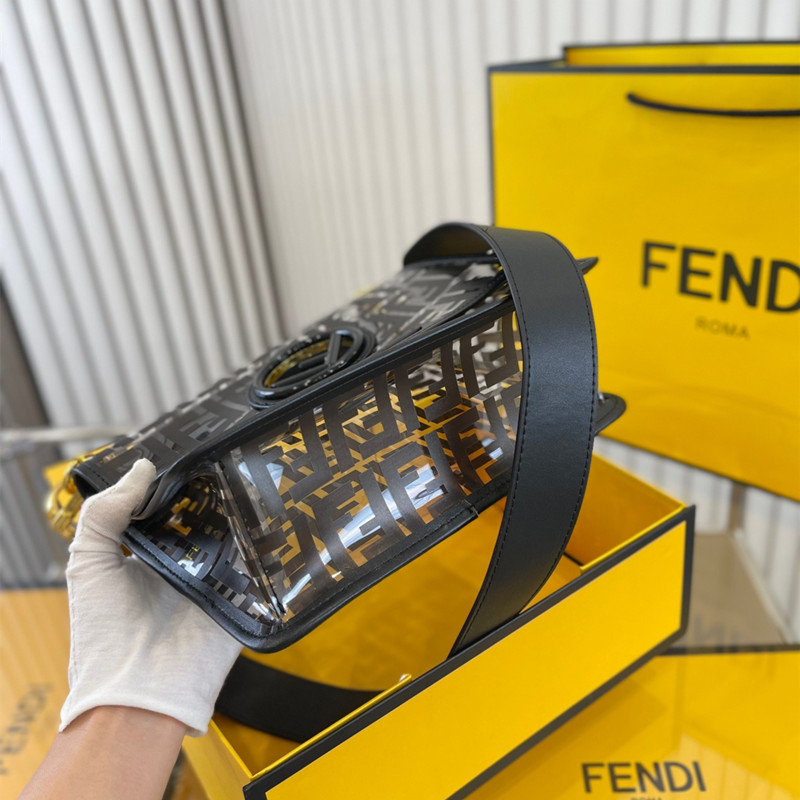 FENDI* フェンディ キャナイエフ ショルダーバッグ フェンディ キャナイエフ ショルダーバッグ クリア ショルダー