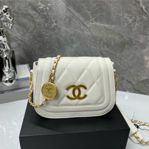 chanel ショルダーバッグ 人気 シャネル ポシェット レディース チェーンショルダーバッグ 小さめ スーパー コピー n 級 chanel ショルダーバッグ 人気 シャネル ポシェット レディース チェーンショルダーバッグ 小さめ スーパー コピー n 級