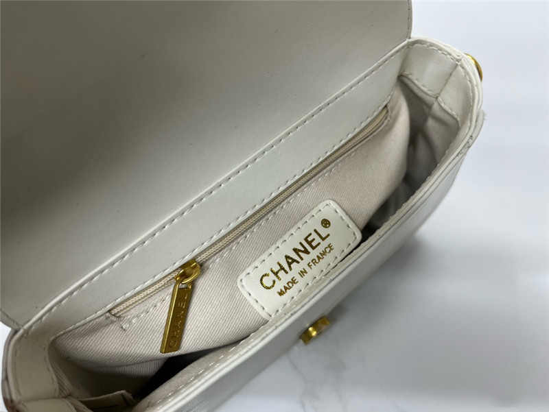 chanel ショルダーバッグ 人気 シャネル ポシェット レディース
