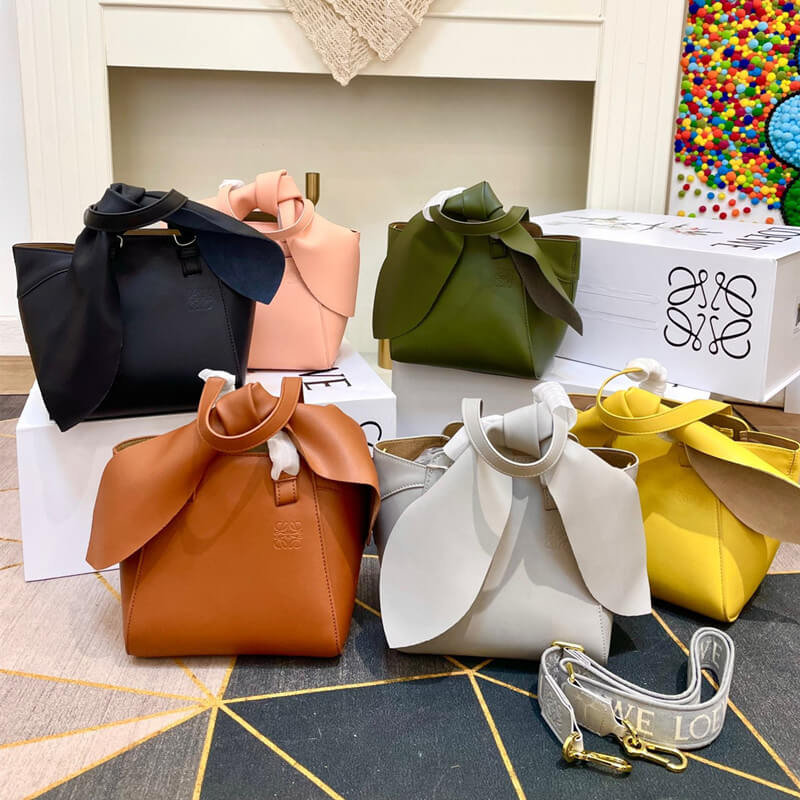 ロエベ LOEWE アナグラム ショルダーバッグ 斜め掛け ショルダーバッグ 