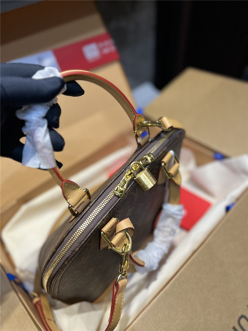 ヴィトン アルマ 芸能人 ルィヴィトン 鞄 2way ショルダー バッグ 卒業 式 バッグ 30代 40代 通勤 バッグ レディース ハンドバッグ