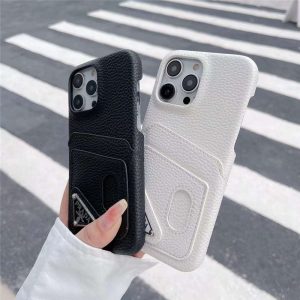 プラダ 携帯 ケース iphone16/16プロ/15/14pro スマホケース カード 入れる Prada アイ フォン13pro/12/12promax ケース シンプル 高級 感 iphone11プロケース ブランドコピー