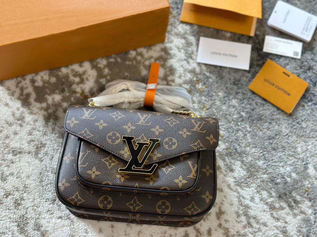 ルイ ヴィトン パッシー チェーンバッグ ヴィトン ポシェット