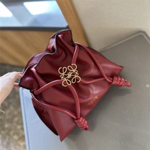 ロエベ ショルダー バッグ 巾着 ポシェット loewe ハンドバッグ 大人 可愛い 斜 めがけ バッグ ブランド デート バッグ