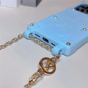 ルイ ヴィトン スマホ ショルダー iphone16/15pro ケース 斜めがけ スクエア iphone14/13promaxケース ブランド コピー iphone ケース 人気 女子 ハイブランド