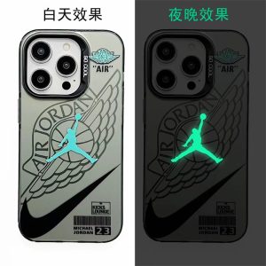 iphone17/17pro max ケース ナイキ nike スマホケース iphone16/15pro iphone14/13pro ケース ブランド かわいい iphone12 ケース お 揃い カップル jordan ジョーダン