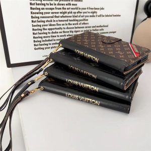 gucci iphone17/airケース 手帳型 ルイ ヴィトン 手帳 型 iphone16/16pro ケース カード 収納 iphone15/14pro max ケース iphone13/12ケース ブランド 手帳型 ハイ ブランド 携帯 ケース おすすめ