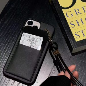 セリーヌ iphone17/17proケース celine スマホケース iphone16/15plus ケース カード 収納 ブランド iphone14/13ケース ネックストラップ iphone12/11pro/xs/xrケース 肩掛け おすすめ
