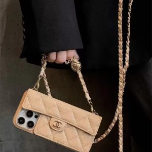 chanel スマホ ショルダー シャネル アイフォン17/17proケース スマホケース ショルダー ブランド iphone16pro/16pro max ケース 斜めがけ 背面 収納 chanel スマホ ショルダー シャネル アイフォン17/17proケース スマホケース ショルダー ブランド iphone16pro/16pro max ケース 斜めがけ 背面 収納
