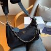 プラダ ナイロン バッグ 3way バッグ レディース ブランド ミニバッグ prada ショルダーバッグ Re-Edition 2005 カバン 鞄 人気 プラダ ナイロン バッグ 3way バッグ レディース ブランド ミニバッグ prada ショルダーバッグ Re-Edition 2005 カバン 鞄 人気