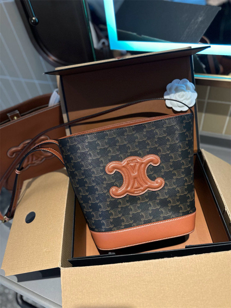 セリーヌ バケツ バッグ ミニバッグ ブランド 女性 バッグ 人気 30 代 celine ショルダー バッグ 鞄 ブランド レディース 安全サイト