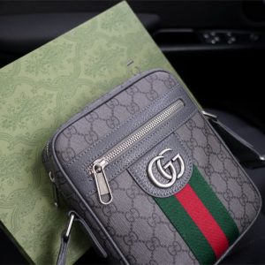 ショルダーバッグ メンズ ハイブランド グッチ バッグ メンズ 小さめ ミニ ショルダー バッグ 男性 鞄 gucci ボディ バッグ プレゼントおすすめ ショルダーバッグ メンズ ハイブランド グッチ バッグ メンズ 小さめ ミニ ショルダー バッグ 男性 鞄 gucci ボディ バッグ プレゼントおすすめ