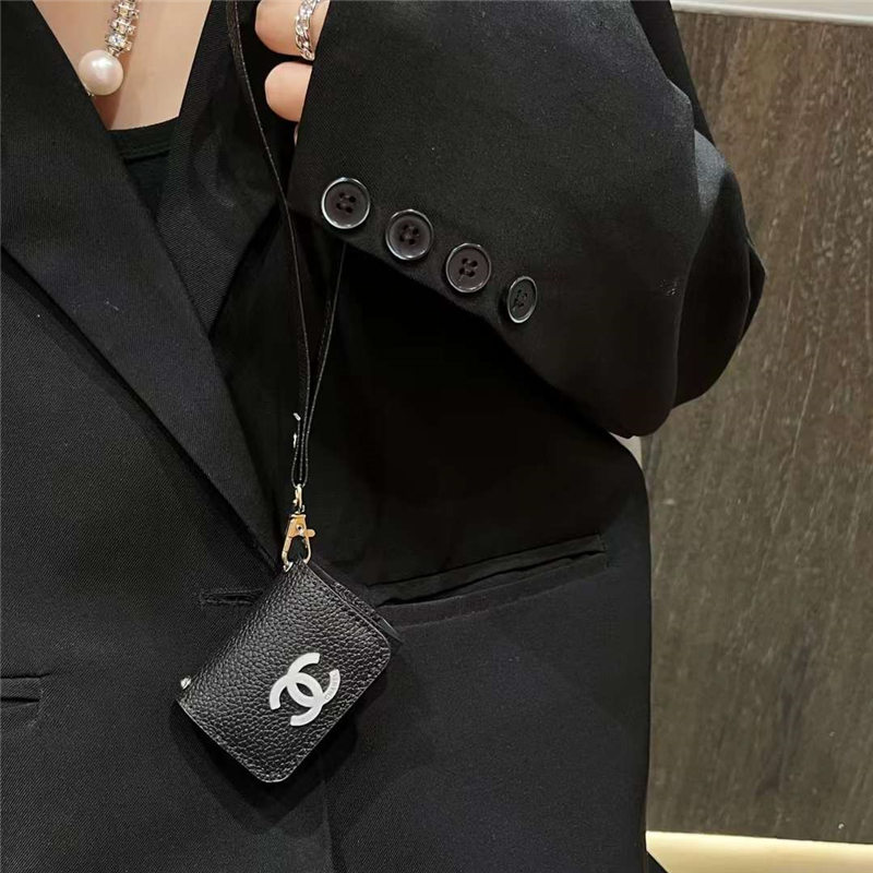 CHANEL airpods pro ケース ハイブランド シャネル airpodsケース レザー エアーポッズ 第 3 世代 ケース 可愛い ストラップ 付き エアーポッズ プロ ケース おしゃれ