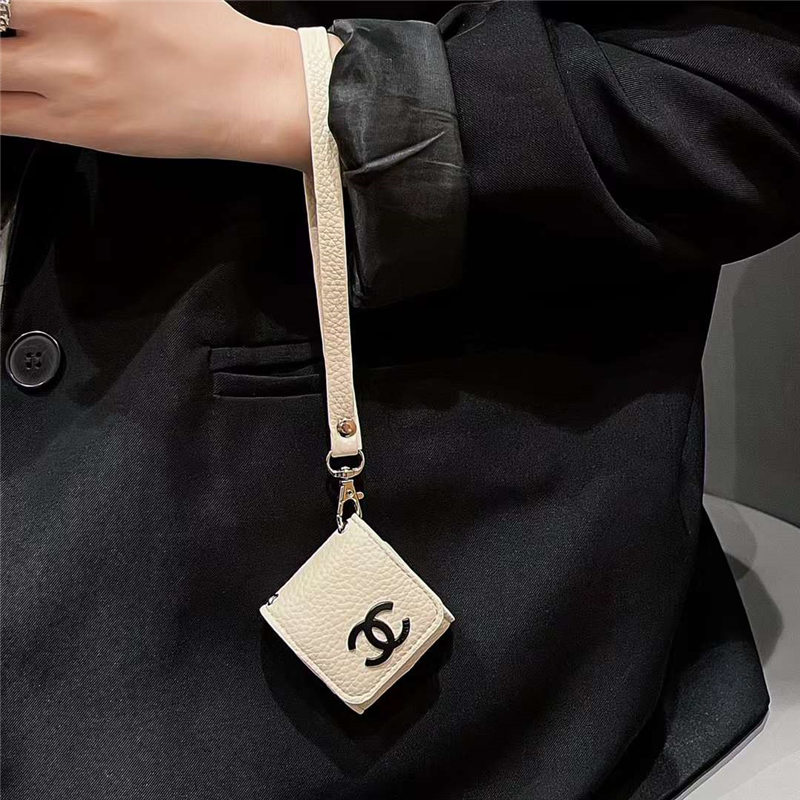 CHANEL airpods pro ケース ハイブランド シャネル airpodsケース レザー エアーポッズ 第 3 世代 ケース 可愛い ストラップ 付き エアーポッズ プロ ケース おしゃれ