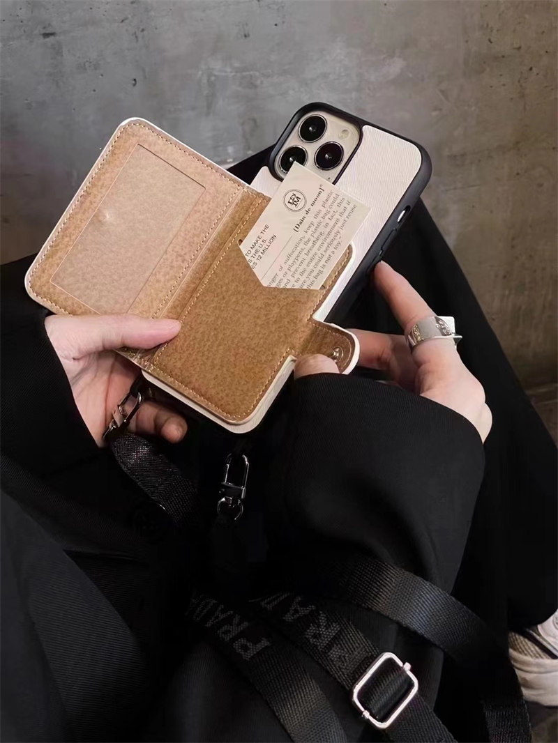 プラダ iphone16/15 ケース スマホ ショルダー prada iphone11