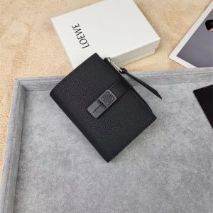 財布 ロエベ コンパクト ウォレット ブランド loewe 財布 レディース メンズ 30 代 40 代 レザー ウォレット ハイ ブランド プレゼントおすすめ
