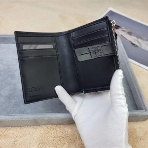 財布 ロエベ コンパクト ウォレット ブランド loewe 財布 レディース メンズ 30 代 40 代 レザー ウォレット ハイ ブランド プレゼントおすすめ