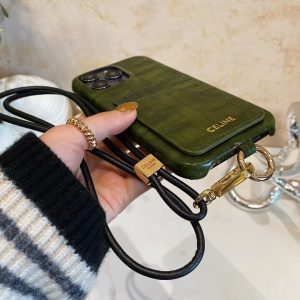 iphone16/15/15pro ケース セリーヌ celine スマホケース iphone14/13pro ケース ストラップ 付き ブランド iphone ケース 本 革 ハイブランド アイフォン12/11ケース