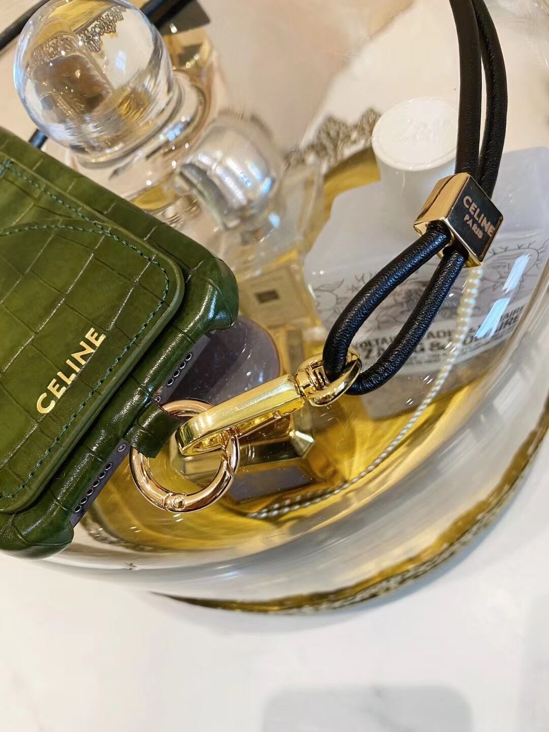 iphone16/15/15pro ケース セリーヌ celine スマホケース iphone