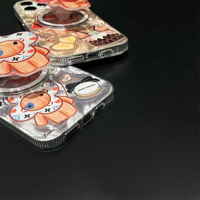 即完売LOUIS VUITTON(ルイヴィトン) ケース ヴィヴィエンヌ ヴィトン ヴィヴィエンヌ iPhone16/15pro ケース iphoneケース