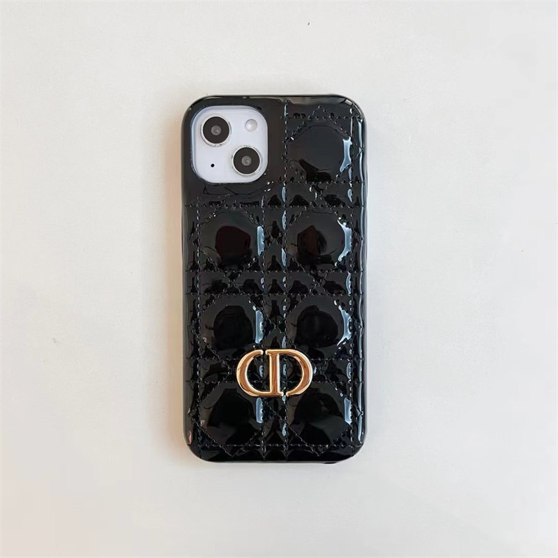 lady dior iphoneケース CDロゴ ディオール スマホケース iphone15/15pro iphone ケース 黒 おしゃれ  iphoneケース 人気 女子 エナメルレザー