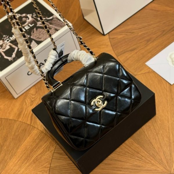 シャネル バッグ コピー CHANEL ショルダー 2way ミニバッグ ブランド 30代 ハンドバッグ ブランド レディース 鞄 大人可愛い ショルダーバッグ 40 代