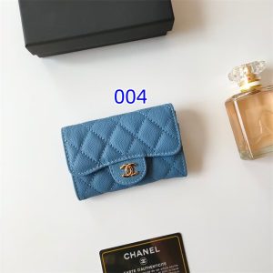 シャネル 財布 コピー マトラッセ CHANEL カード ケース キャビア スキン レディース 財布 ブランド コイン ケース ハイ ブランド 大人可愛い 財布 ピンク ブラック