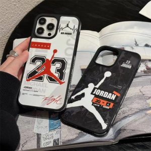 エアー ジョーダン iphone16/15/15pro ケースペア jordan スマホケース iphone14/13/12 ケース スポーツ ブランド iphoneケース カップル スマホケース 高校生 人気 エアー ジョーダン iphone16/15/15pro ケースペア jordan スマホケース iphone14/13/12 ケース スポーツ ブランド iphoneケース カップル スマホケース 高校生 人気