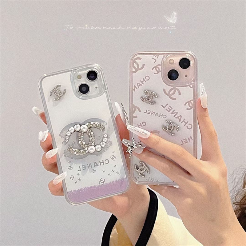 SNSでオシャレさんが持ってるシャネル（CHANEL）風IPhoneケースまとめ！