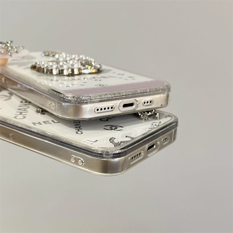 シャネル iphone16/15/15plus ケース iphone ケース キラキラ グリッター iphone14/14pro ケース 人気 女子 iphone13/12/11ケース デコ ブランド ハイブランド スマホケース CHANEL コピー シャネル iphone16/15/15plus ケース iphone ケース キラキラ グリッター iphone14/14pro ケース 人気 女子 iphone13/12/11ケース デコ ブランド ハイブランド スマホケース CHANEL コピー