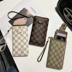 ヴィトン 全機種対応 スマホケース gucci 手帳型 全機種対応 スマホケース ブランド スマホケース ギャラクシー 手帳 型 android スマホカバー xperia 手帳 型 スマホケース カード収納