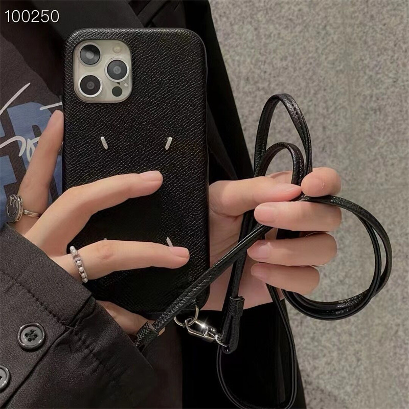 マルジェラ スマホ ショルダー margiela 携帯 ケース iphone15 ケース  