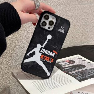 エアー ジョーダン iphone16/15/15pro ケースペア jordan スマホケース iphone14/13/12 ケース スポーツ ブランド iphoneケース カップル スマホケース 高校生 人気 エアー ジョーダン iphone16/15/15pro ケースペア jordan スマホケース iphone14/13/12 ケース スポーツ ブランド iphoneケース カップル スマホケース 高校生 人気