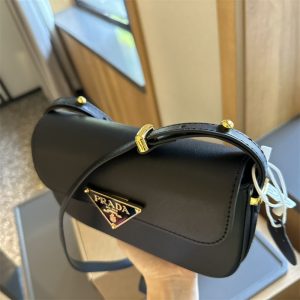 プラダ ミニ バッグ ショルダーバッグ prada コピー バッグ ハイ ブランド レディース ミニ バッグ ブランド メンズ カバン 流行り 女性 バッグ 斜 めがけ 携帯 ポシェット プラダ ミニ バッグ ショルダーバッグ prada コピー バッグ ハイ ブランド レディース ミニ バッグ ブランド メンズ カバン 流行り 女性 バッグ 斜 めがけ 携帯 ポシェット