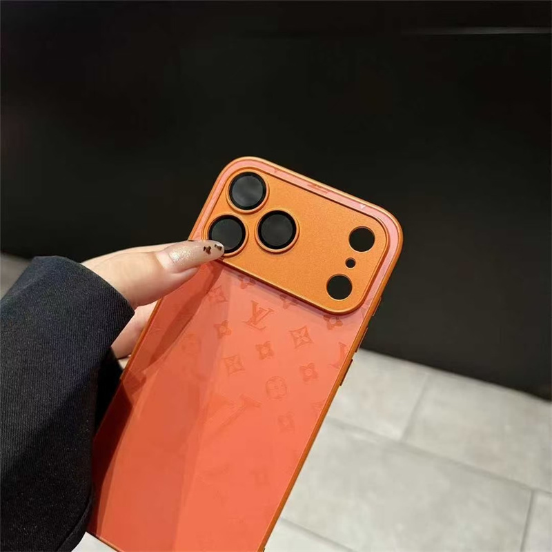 ヴィトン iphone17 ケース ガラス ルイヴィトン 携帯ケース コピー iphone16/15plus ケース レンズ 保護 iphone14/13/12 ケース メンズ ハイ ブランド iphoneケース 人気 女子 かわいい
