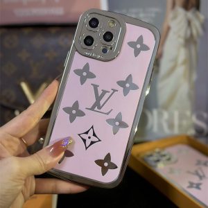 ヴィトン iphone16ケース ミラー iphone15/15pro ケース 鏡 Vuitton スマホケース おそろい iphone14/13/12 ケース ハイ ブランド iphoneケース ブランド レディース カメラ 保護 ヴィトン iphone16ケース ミラー iphone15/15pro ケース 鏡 Vuitton スマホケース おそろい iphone14/13/12 ケース ハイ ブランド iphoneケース ブランド レディース カメラ 保護