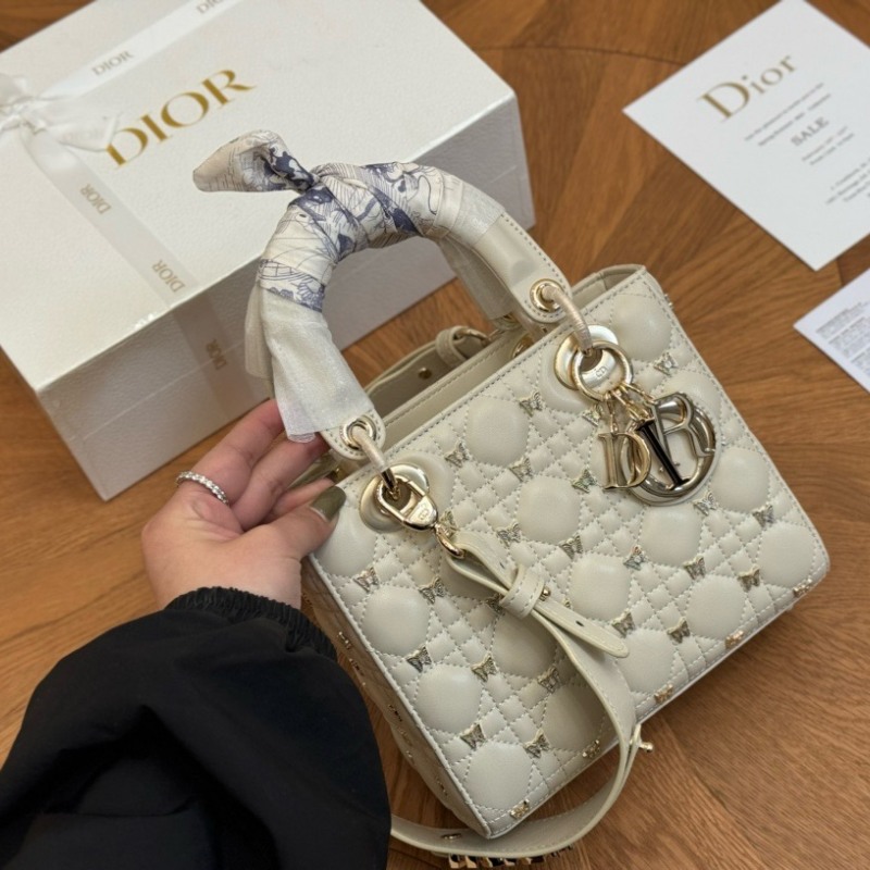 レディ ディオール バッグ コピー dior バッグ ショルダー ハンドバッグ ブランド ミニ バッグ ハイ ブランド 鞄 バッグ 30 代 女性 人気【佐川送料無料】