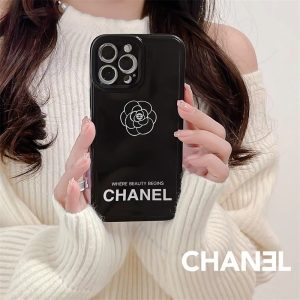 CHANEL iPhone11 ケースマトラッセホワイトカメリア