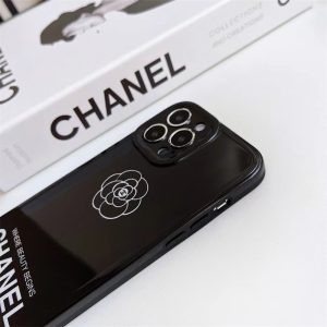 シャネル iphone16 ケース カメリア chanel スマホケース コピー iphone15/15pro ケース 人気 女子 iphoneケース 耐久性 iphone14/13/12 ケース かわいい ブランド おしゃれ
