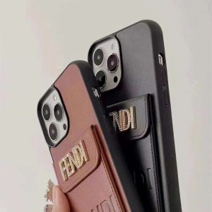 iphone17/16pro ケース フェンディ fendi スマホ ショルダー iphone15/14 ケース ショルダー おしゃれ iphone13/12 ケース カード 収納 iphone ケース ブランド メンズ