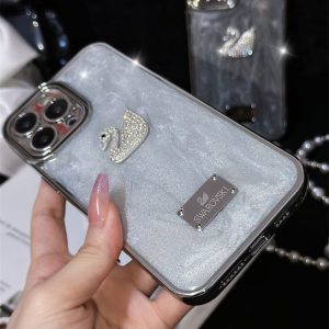 スワロフスキー iphone16/15pro ケース swarovski iphoneケースキラキラ iphone14/13ケース デコ ブランド スマホケース ハイブランド iphone12/11 ケース 人気 女子 スワロフスキー iphone16/15pro ケース swarovski iphoneケースキラキラ iphone14/13ケース デコ ブランド スマホケース ハイブランド iphone12/11 ケース 人気 女子