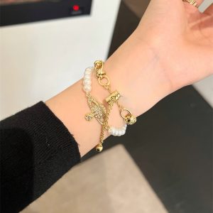 apple watch バンド ヴィヴィアン アップル ウォッチ バンド ブランド パール apple watch ブレスレット アップル ウォッチ バンド 可愛い レディース 