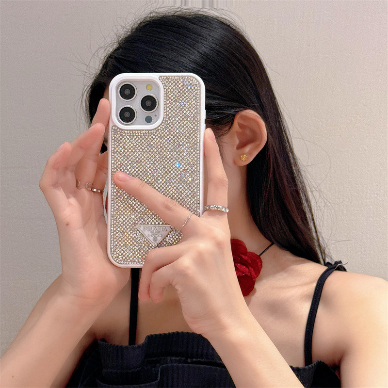 prada スマホケース iphone16/15 プラダ 携帯 ケース iphone16proケース ハイブランド スマホケース キラキラ iphone14/13pro max ケース ブランド 人気 お揃い prada スマホケース iphone16/15 プラダ 携帯 ケース iphone16proケース ハイブランド スマホケース キラキラ iphone14/13pro max ケース ブランド 人気 お揃い